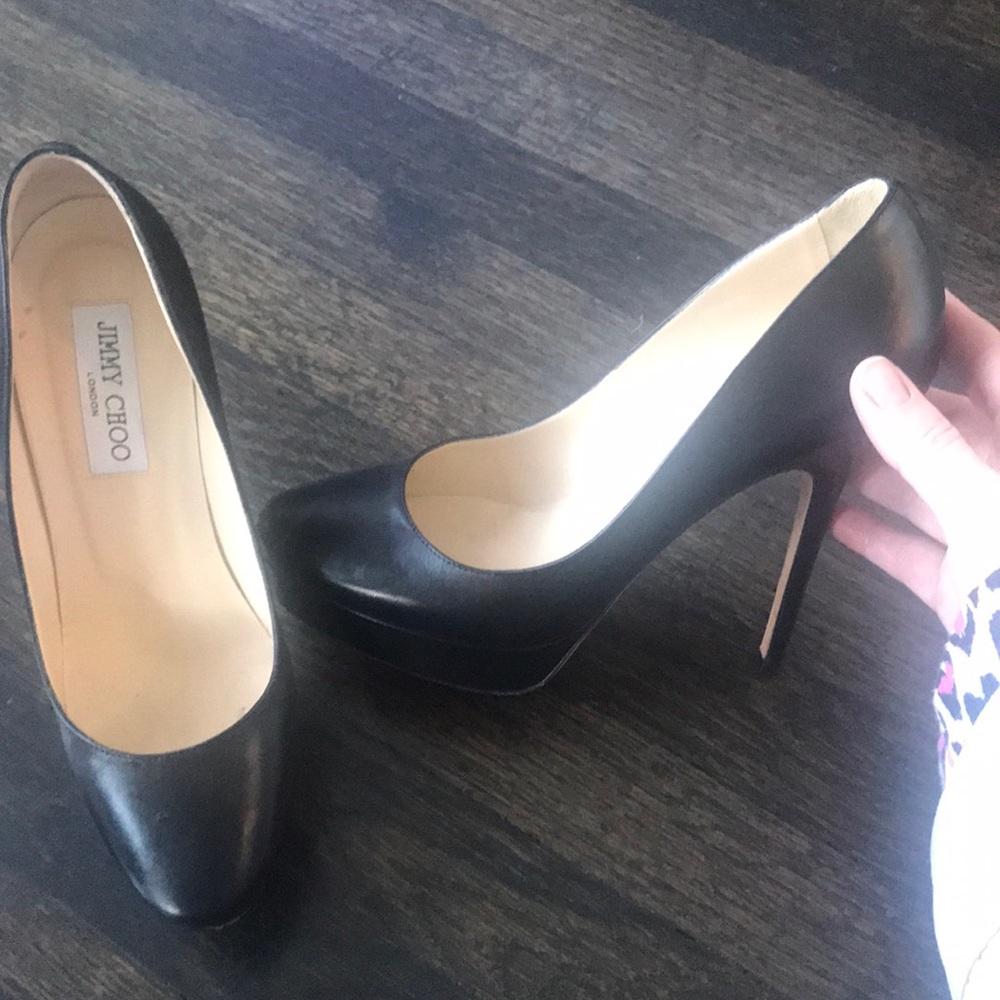 Jimmy Choo pump